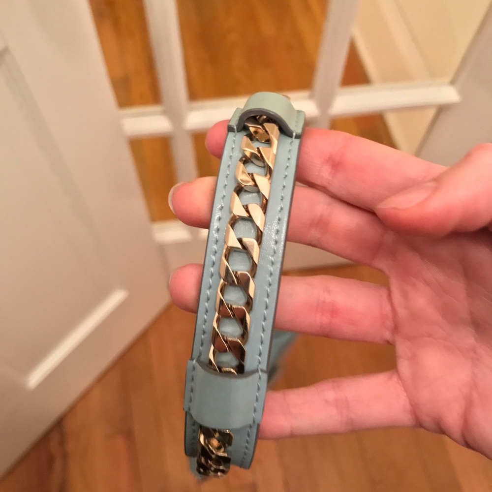 Givenchy baby blue crossbody bag with chain strap - Picture 5 of 8